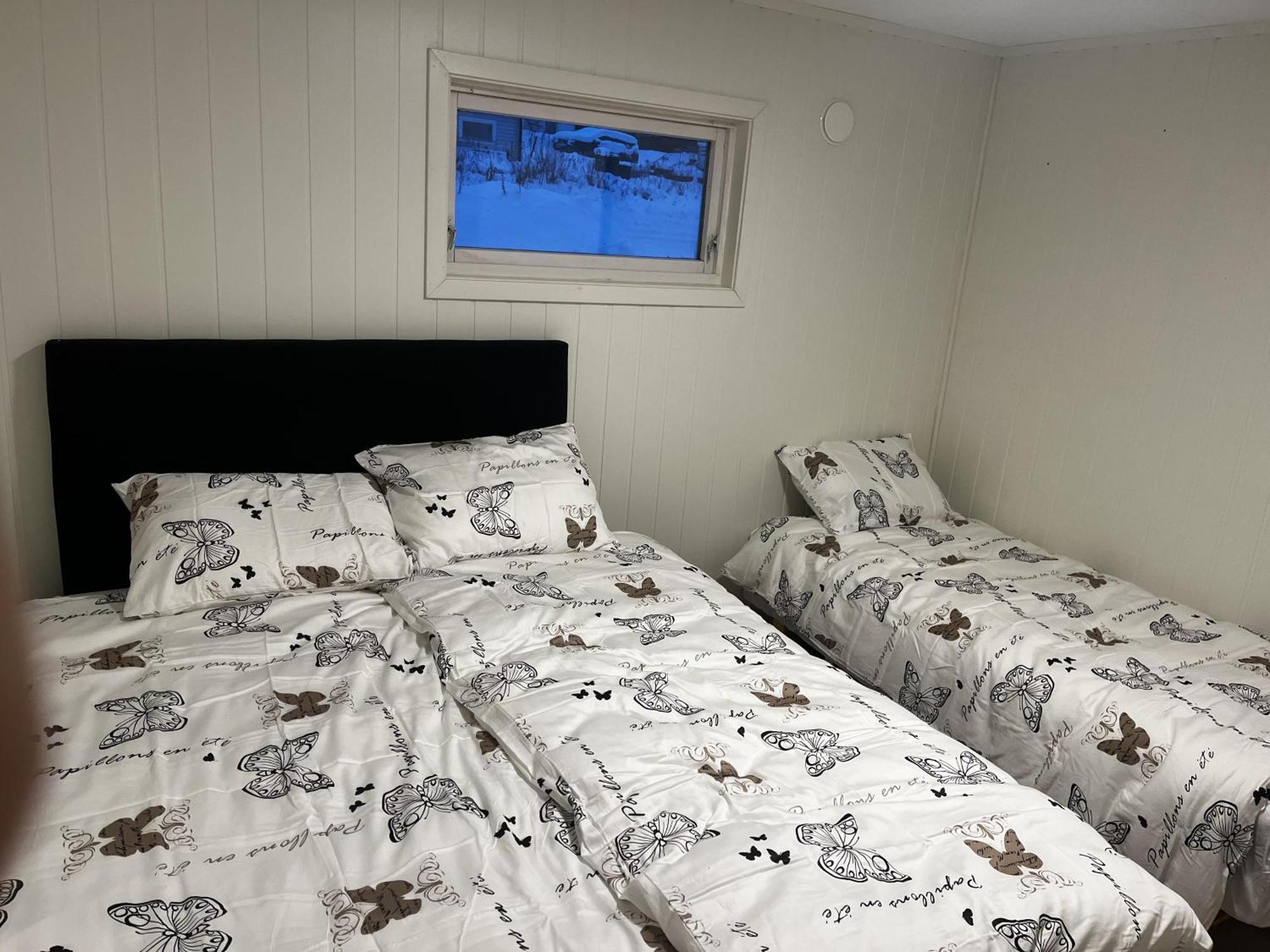 - - Sleeps 5 - Great Location * Tromsø